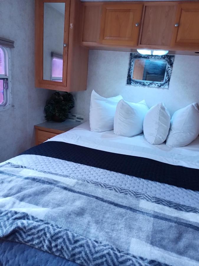 Garden Glamping Rv Hotel Pahrump Esterno foto