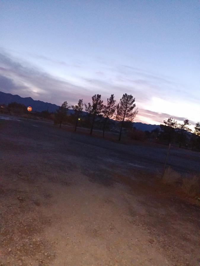 Garden Glamping Rv Hotel Pahrump Esterno foto